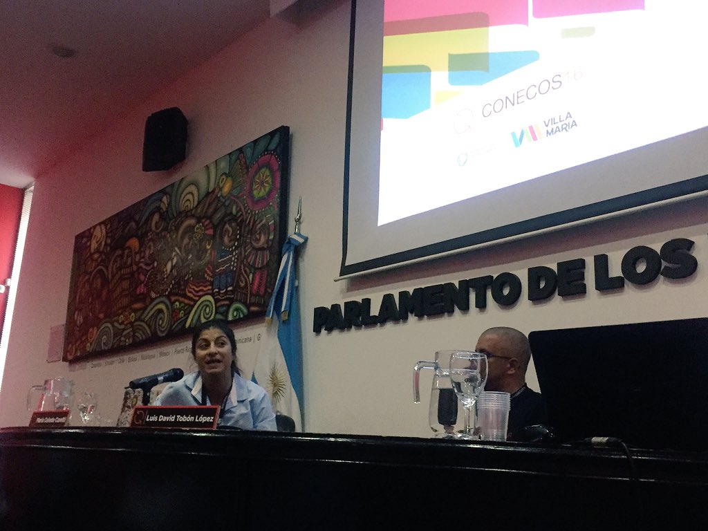 munivillamaria's tweet photo. @celestecuretti, Sec. de Unidad Intendencia del Municipio hablando sobre #ciudadesinteligentes #smartcity en #conecos16 https://t.co/LFmciJL7jP
