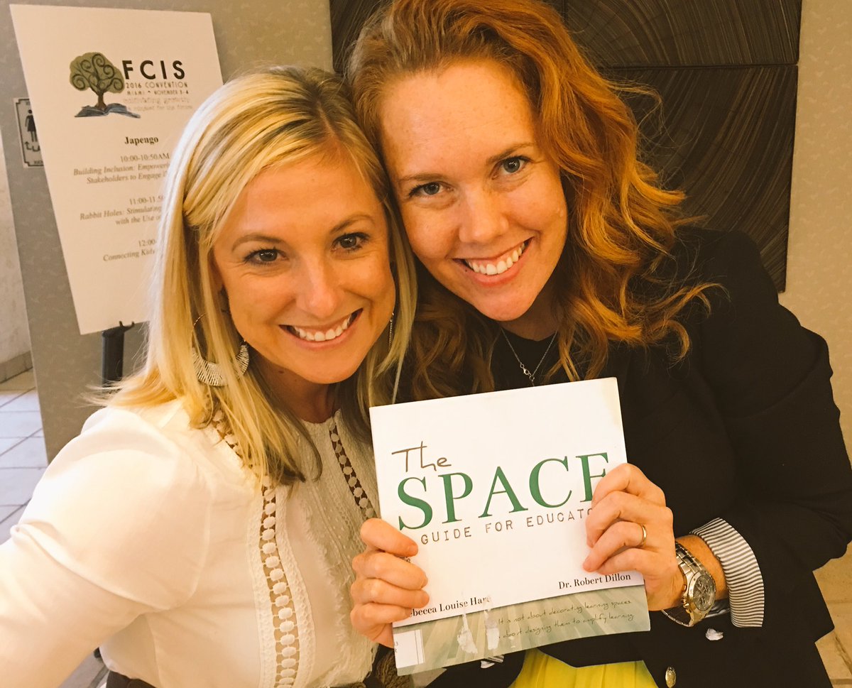 RebeccaLouHare's tweet photo. So great to meet @EmilyBlomquist2 who happened to have a copy of @SpaceTheBook #FCISConv2016 https://t.co/Qe7W0a1Xe1