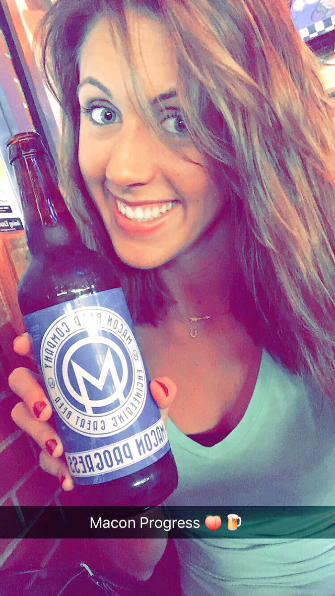 j_renee0607's tweet photo. #maconprogress #drinklocal https://t.co/WfFnTKQIFF