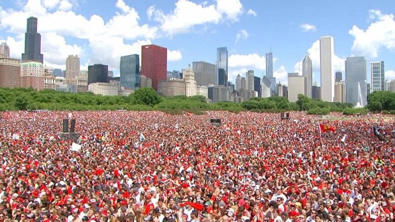 DGibby23's tweet photo. Cubs had 6 million people at the parade. Comparatively, the Hawks never had more than 2 million. Chicago loves its teams. https://t.co/ZdVW5QTKjC