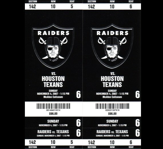 BlackFoxRaider's tweet photo. -My 1st @RAIDERS game 1999 in Oakland, WIN!
-Coach Madden's HOF weekend, #PFHOF06 WIN!
-9yrs ago today, honeymoon loss.
-2015 loss in #theD. https://t.co/7P38jRk5YP