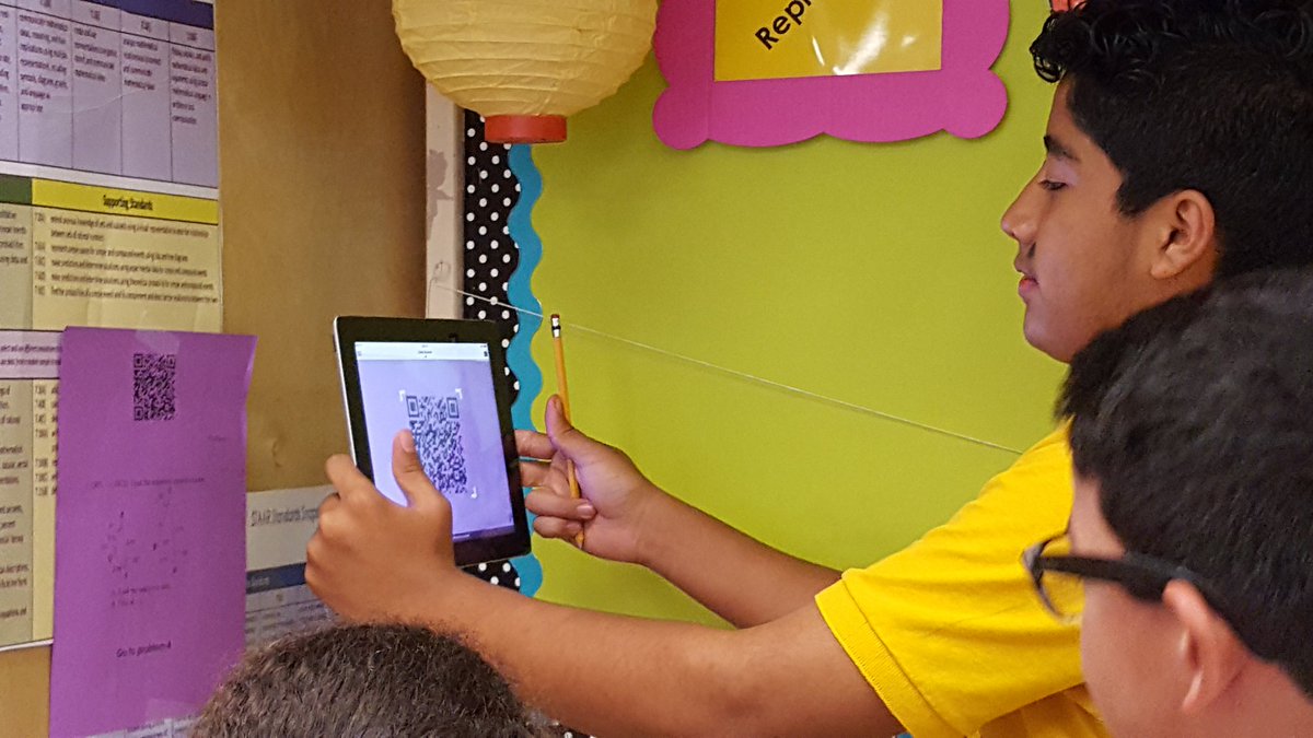 faynna's tweet image. @MelissaLara @TerriersTravis  #QRCodeActivity Similar Shapes Review 💛Terriers enjoying the challenge💛 #7thGradeMath