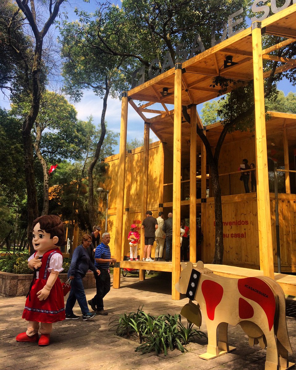 gabyjennings78's tweet photo. Un pedacito de #Suiza en México 🇨🇭🐮🇲🇽#CDMX #CasaDeSuiza #SuizaenMéxico #SuizaEsTuCasa #suizeando @HofSwitzerland @HappyLilly_ https://t.co/G2MrWz84VA