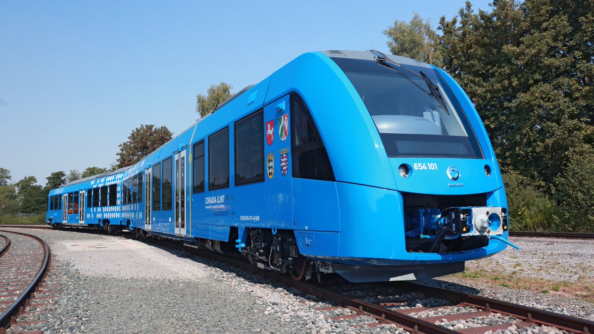 dezeen's tweet photo. Germany welcomes world's first zero-emissions hydrogen trains: https://t.co/t52to5cf9E https://t.co/VZkaMlFfHo