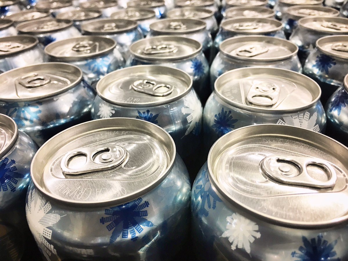TheBronxBrewery's tweet photo. Here in The Bronx, we already have snowflakes. Or are they skyscrapers? Either way, our favorite spiced Pale Ale is back on shelves! https://t.co/mWc3LNyXax