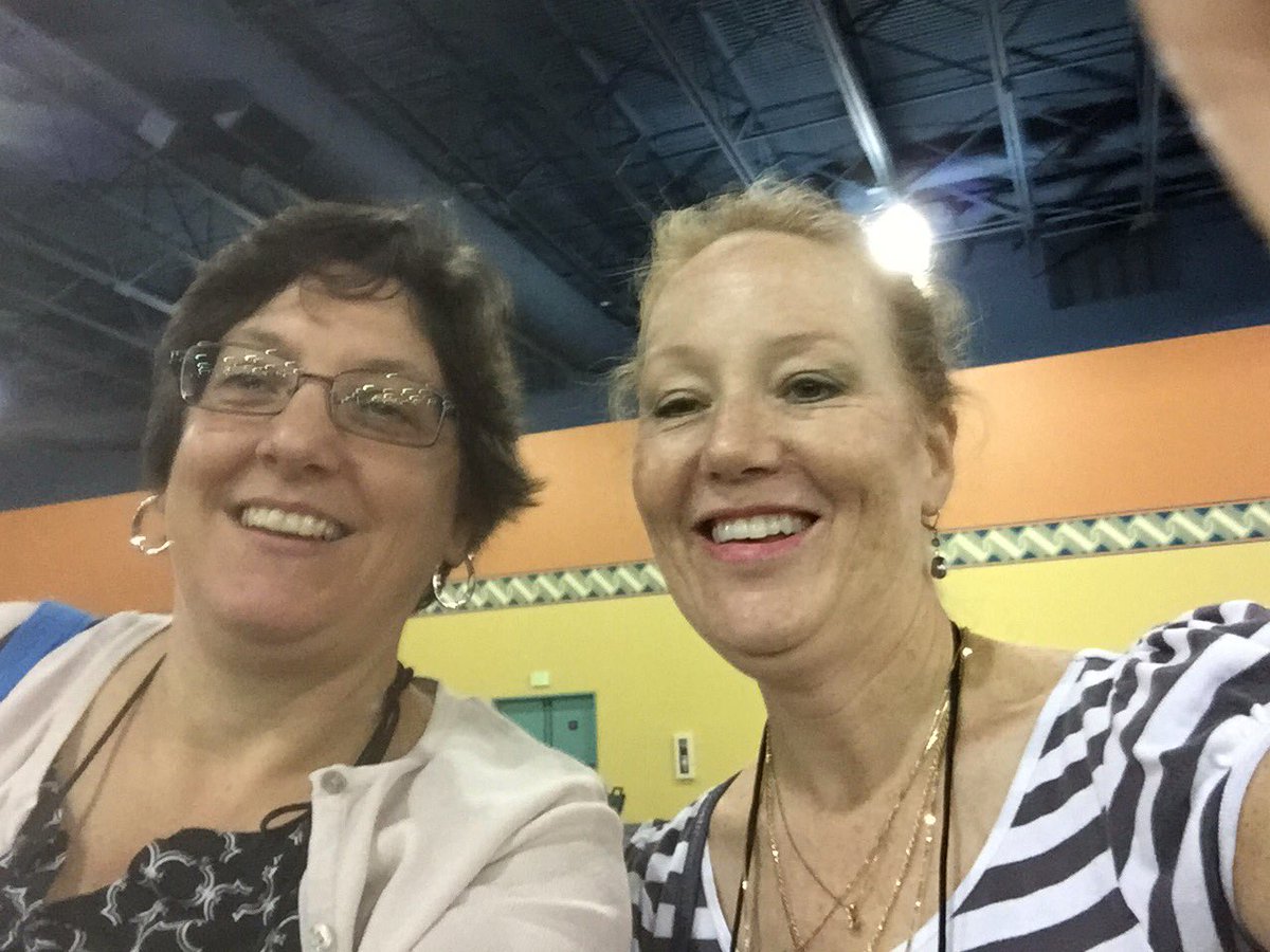 AprilDeGennaro's tweet photo. @jcasap #nagc2016 My new friend Eileen from New York @EDiehl_STEM met you at a NY @GoogleForEdu https://t.co/btnMgp6zBU