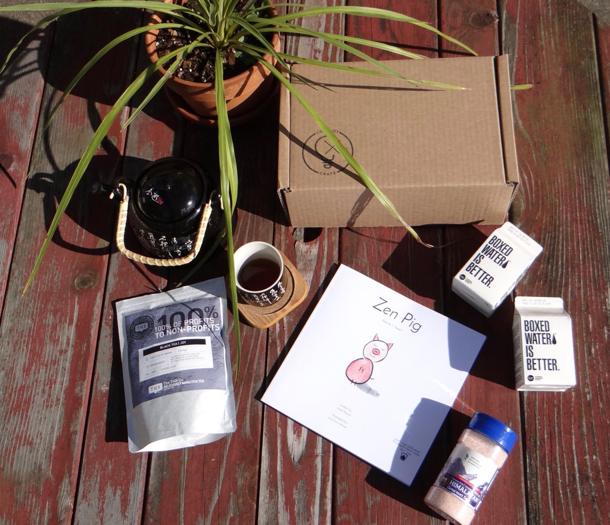 ConflictCrate's tweet photo. October was a success! Sign up today to get November's socially conscious products! https://t.co/yLN3sTWk8O #giveback #EthicalShopping https://t.co/QSFyHsYJmi