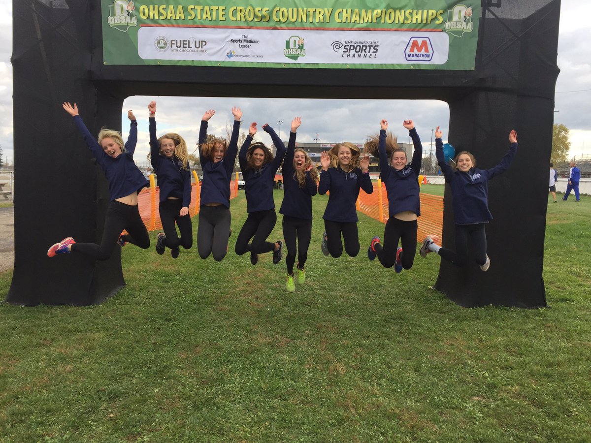 davisxc1's tweet image. Let&apos;s do this!!! @hudsongirlsxc #code33