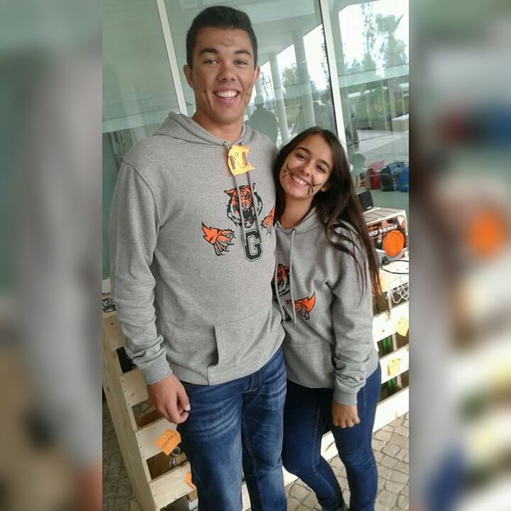 telmaarosaa's tweet photo. Nós vamos ser Geniais e vamos votar G e tu,vais ser ingénuo e não votar G? Garante que te juntas aos Grandes já no próximo dia 10 🐯#SeGenial https://t.co/g1Js4dzCJy