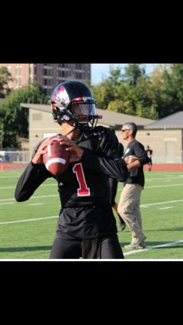 🅱️raves 🏈2016 Coaches Excellence Award❗️
@yung_chunyin 
@ramonbooker_4 
@WilliamMcMull1n 
#BRM2263