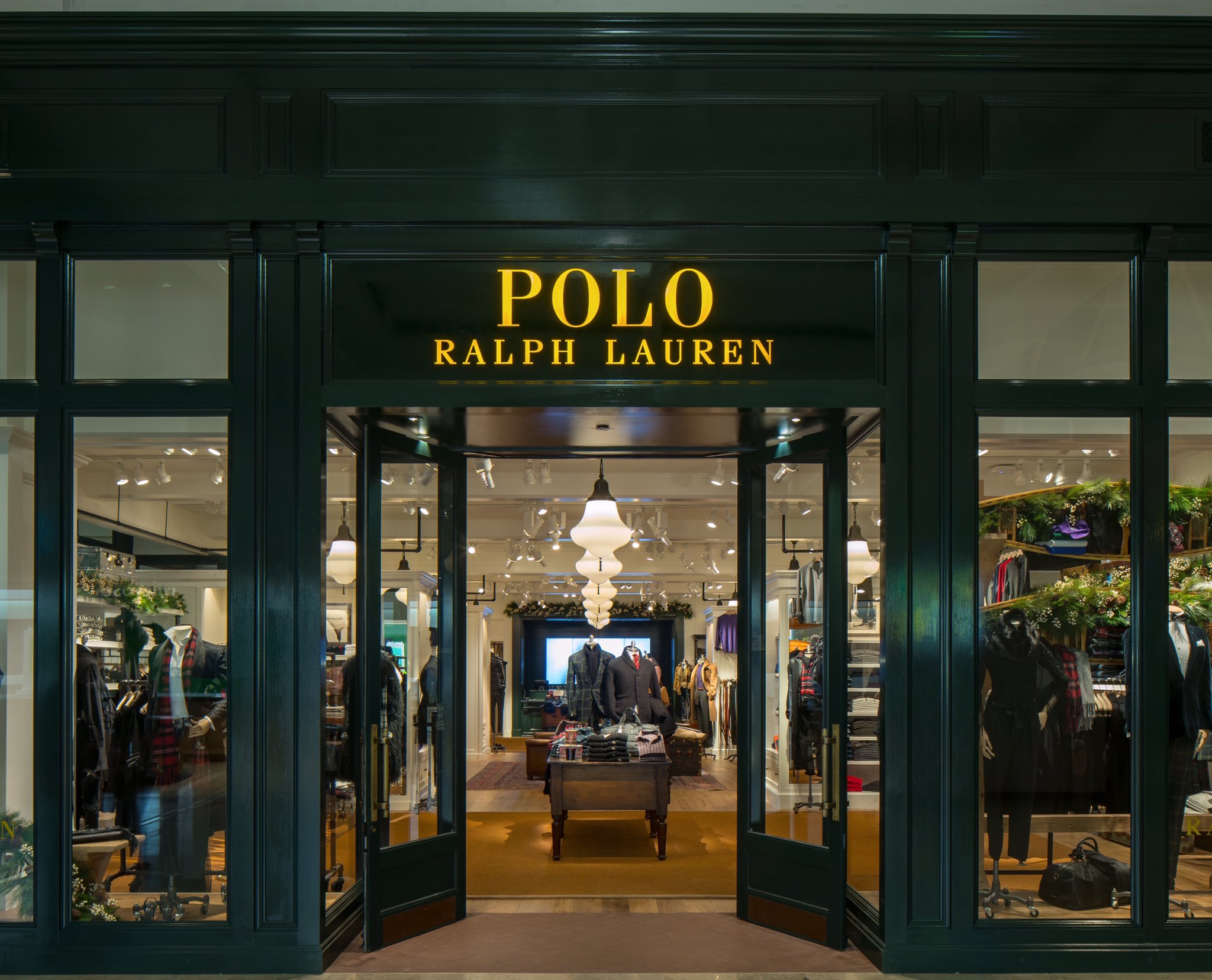 Ralph's. Polo Ralph Lauren бутик. Polo Ralph Lauren магазин. Polo Ralph Lauren Store. Lauren Ralph Lauren бренд.