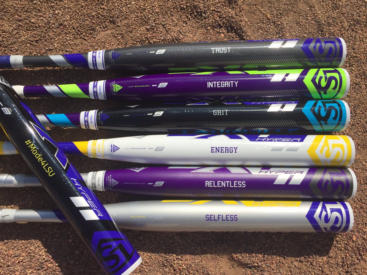 sluggerFP's tweet photo. This sight from Baton Rouge has us looking forward to spring already. Nicely done, @LSUsoftball. #CustomLXT #GeauxTigers 📸 : @BethTorina https://t.co/p8cxWTPslj
