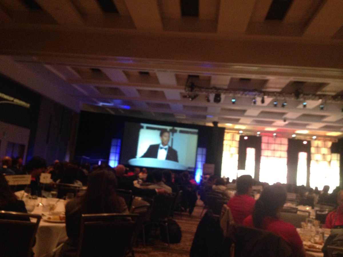 Mary Fernandez tweet media