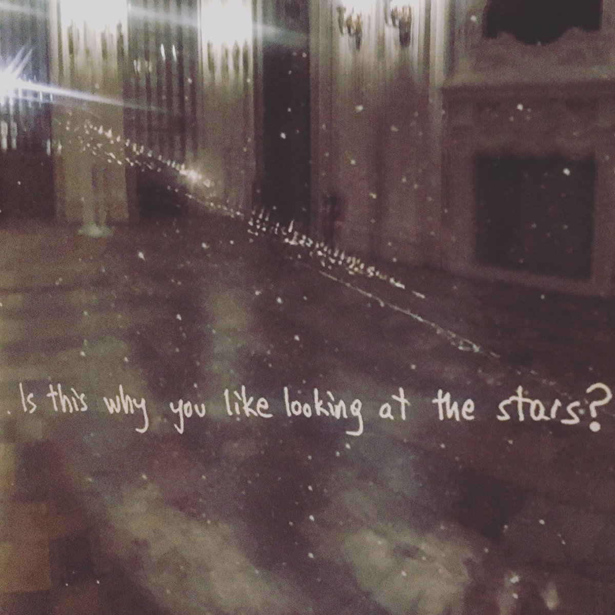 palazzomadamato's tweet photo. Is this why you like looking at the stars? ✨ #graziatoderi e @_orhanpamuk in sala del senato #Artissima2016 #contemporaryart #torinoartweek https://t.co/Izj1QKKkEj