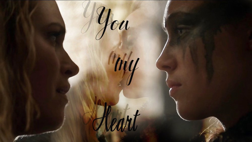 Rainbowraccoon8's tweet photo. REMEMBER CLEXA ! One heart for two.❤️ This love that is impossible to forget! #Clexa etched in my memory forever! ❤️ #OnlyClexa https://t.co/do66kJLcF8