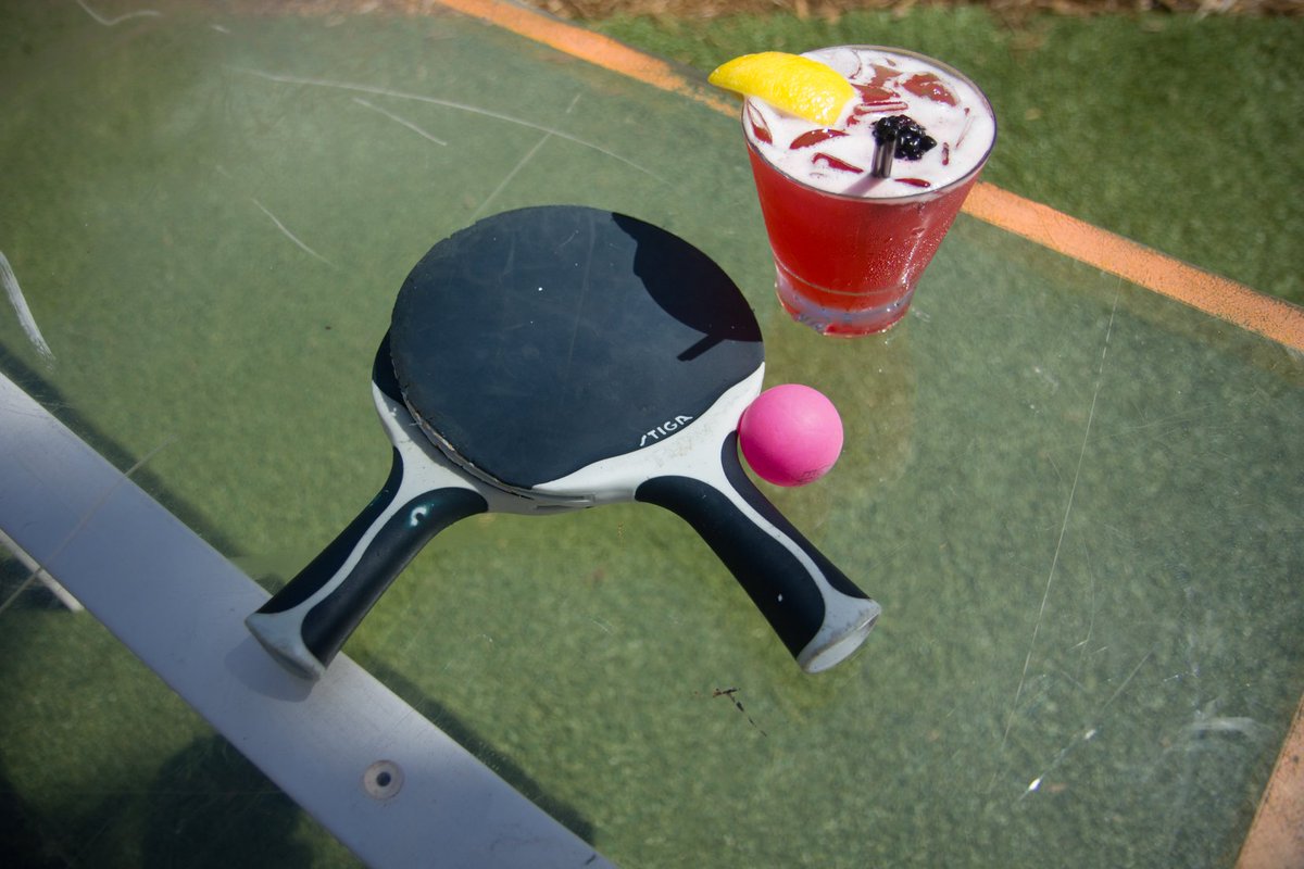 AndazMiami's tweet photo. Get your drink and game on by the pool before #KickBackFridays. #FriYAY #GameOn https://t.co/WFMPXZc1cW