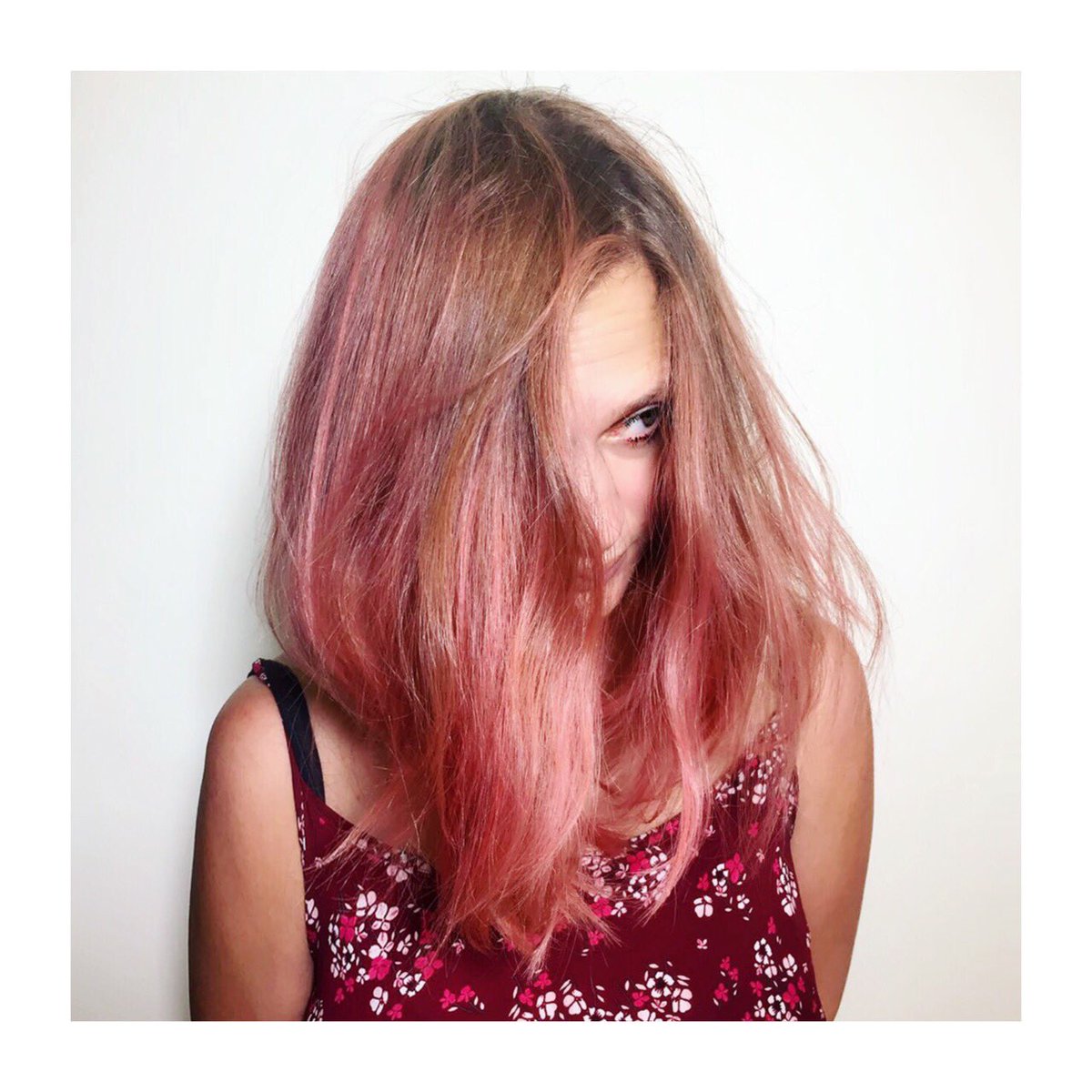 BlueBrushDoha's tweet photo. Strawberry envy? We create special colors @BlueBrushDoha <3 https://t.co/yg7qhD8YmW