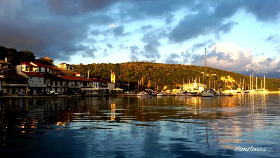 reflectionsgr's tweet image. Meganissi morning,What else.