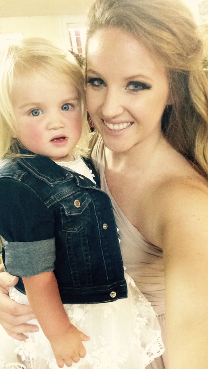 LaceeAndrews's tweet photo. My whole heart #minime https://t.co/GukOkIVoBE