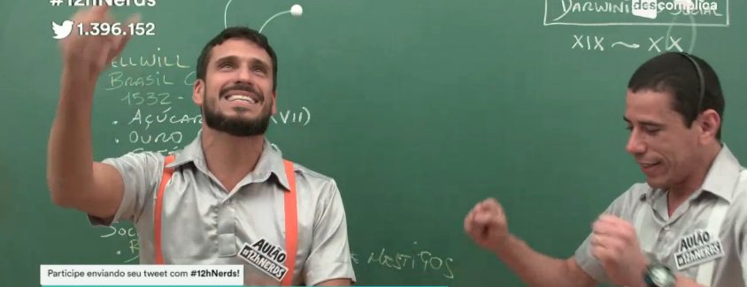 descomplica's tweet image. Eu só queeeeero é ser feliz, andar tranquilamente na favela em que eu nasci, É #12hNerds ao vivo em bit.ly/2eROtll