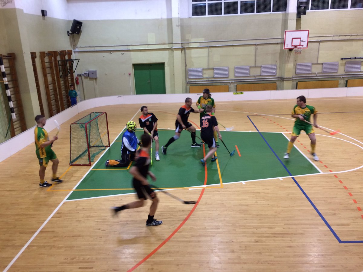 FK_Kalsnava's tweet photo. Cīnoties punkts punktā, diemžēl ar vienu vārtu pārākumu 13:14 piekāpāmies @PeduNav. Paldies visiem līdzjutējiem par atbalstu! https://t.co/i141wZXwGl