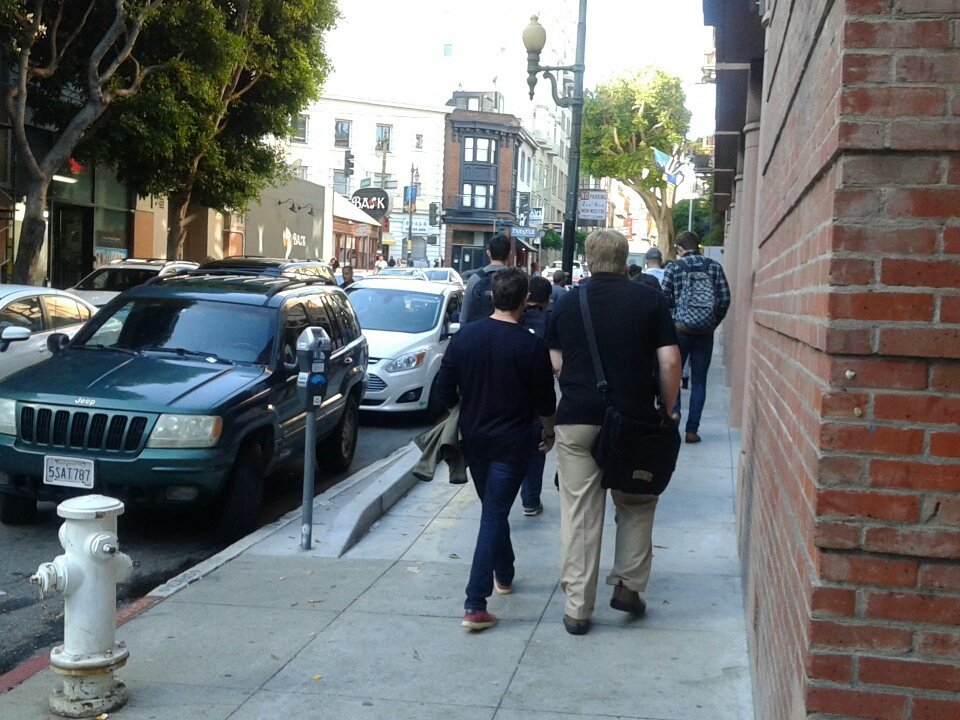 mateofowler's tweet photo. #sfnt #newtechcrawl on the streets of #SanFrancisco. @sfnewtech #tech #business #news #mediachat #innovation #startups #Tourism https://t.co/nQLde6D4HJ