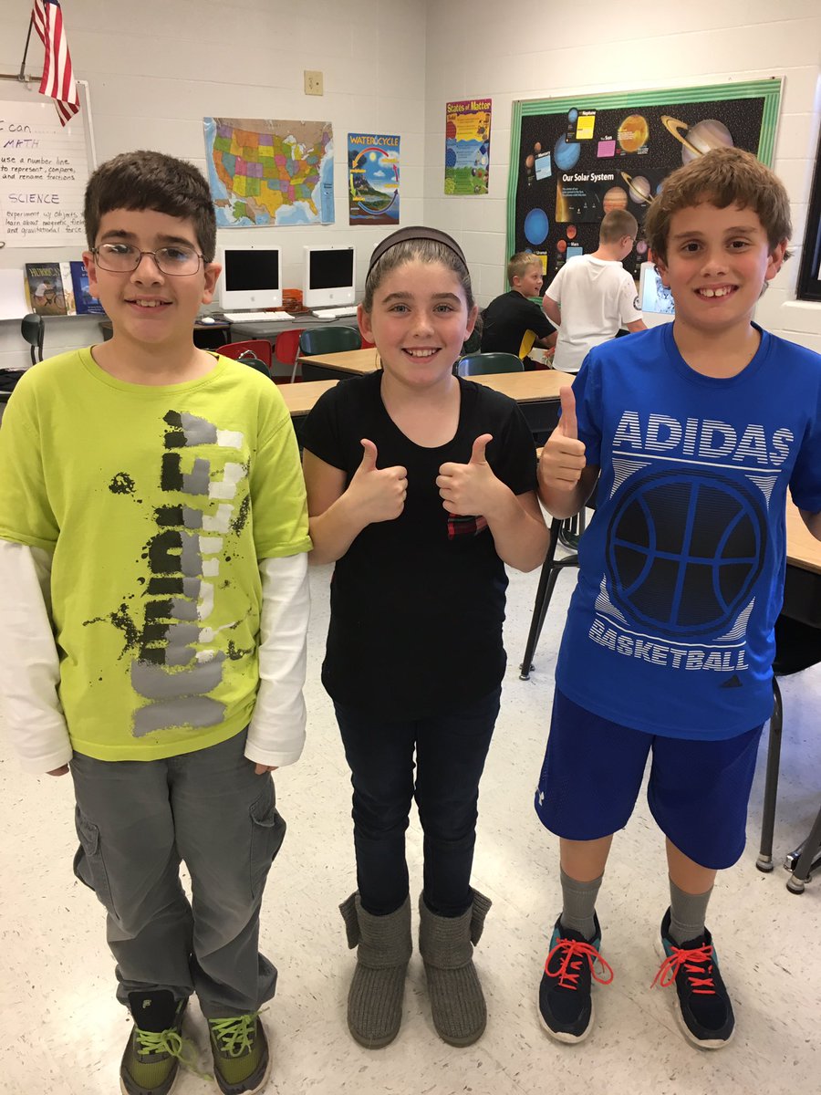 Mrs_Lilly5's tweet photo. So proud of these 3 and all the students who participated in the @EdWhiteElem spelling bee! #LifeIsGoodIn5LG https://t.co/yYcuHHpZpC