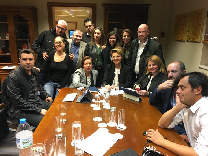 Προβολή εικόνας στο Twitter Προβολή εικόνας στο Twitter