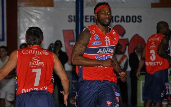 coachpablodiez's tweet photo. Trevante #Drye de Sayago lidera el rubro #tapas de la Liga con 1,7 de promedio en 6 partidos. Andrew Feeley de UU lo iguala xo en 3 partidos https://t.co/NyBnQIzppc