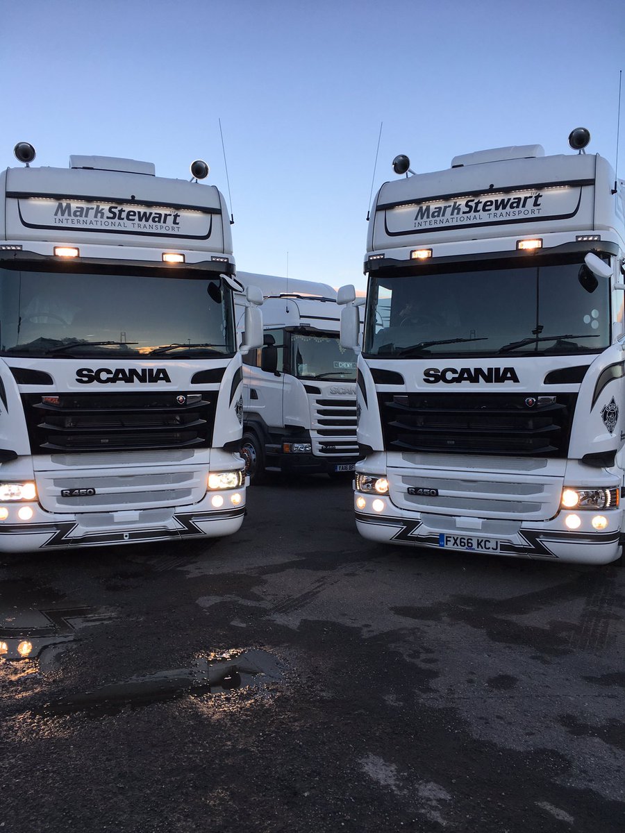MarkStewart_uk's tweet photo. @ScaniaGroup We're loving our new twins https://t.co/agD9f8GLh0