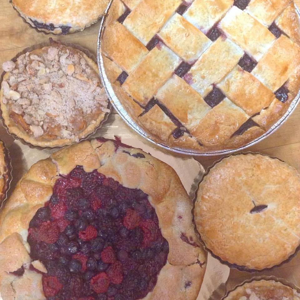 Pie season is upon us! Don't forget to pick one up for your loved ones, call or email us for info about early bird specials #hotcakesbakes