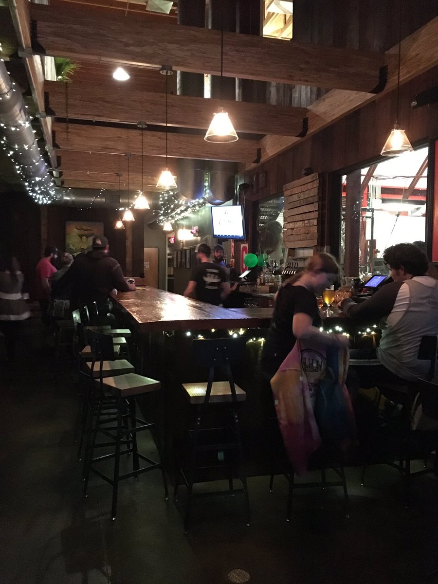 YoungaGaLunga's tweet photo. Great experience at @LogboatBrewing yesterday. Great space you have, and great beers. Nice stop from STL -> KC. #onlyhadtwo https://t.co/WtDiCu1mwg