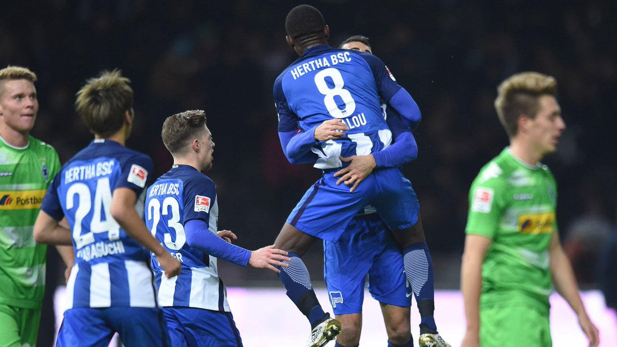 HerthaBSC's tweet photo. 3x Kalou ⚽️⚽️⚽️= 5. Heimsieg im 5. Heimspiel = 20 Punkte!🔵⚪️🎉🎉 So lief die Partie gegen Gladbach #bscbmg #hahohe https://t.co/8kZnBxqbsQ https://t.co/ui76PEfQuz