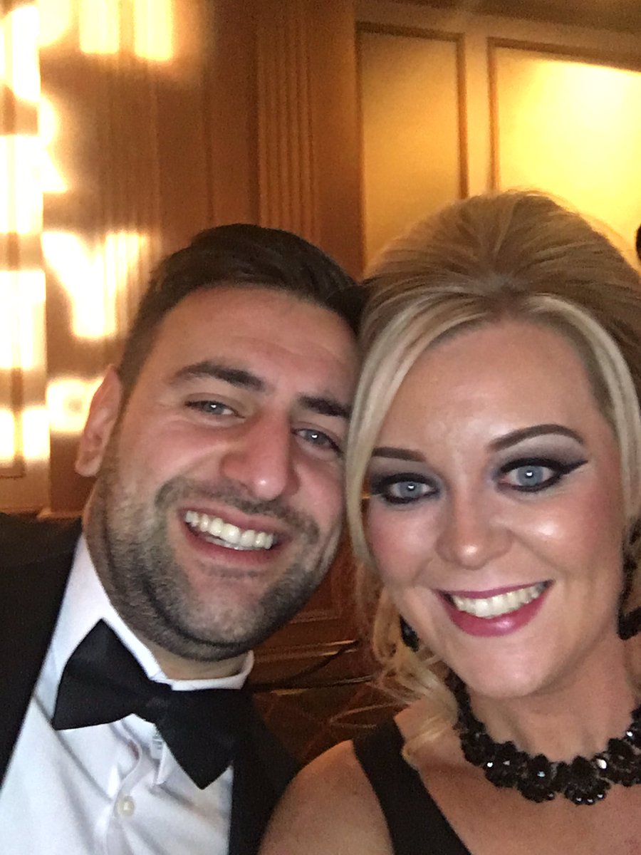 missdevine77's tweet image. 