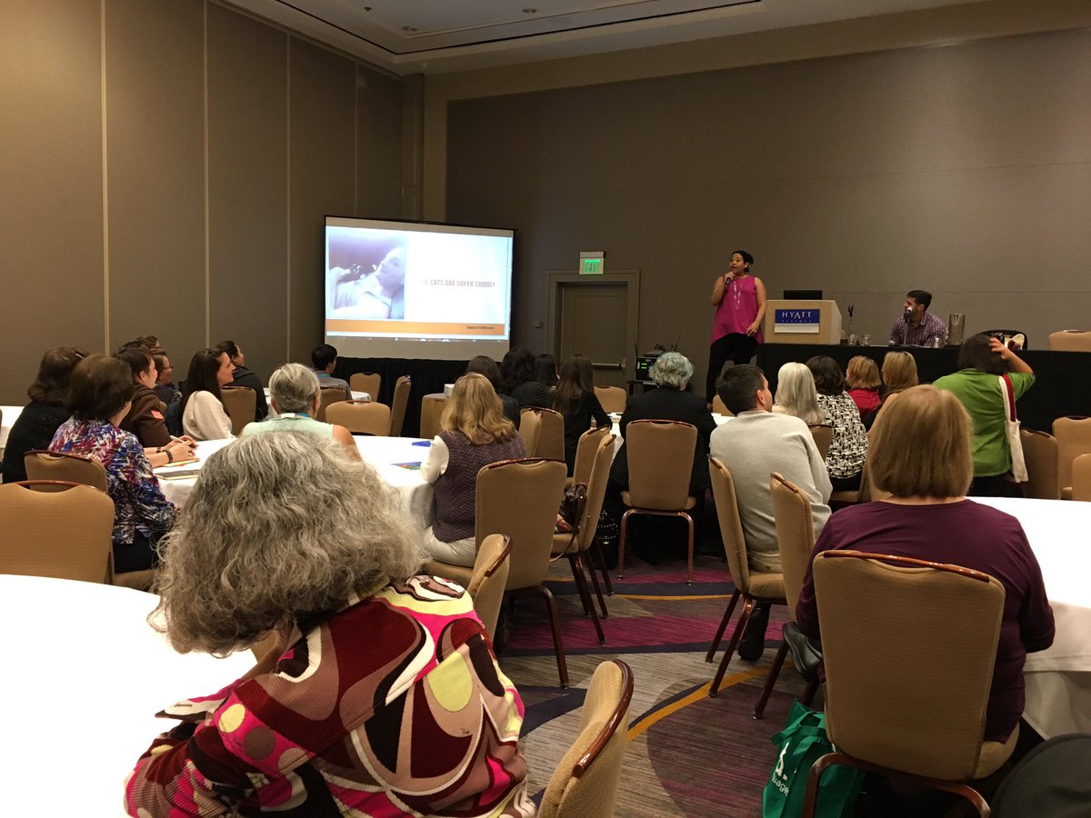 librarianmo's tweet image. Cats and librarians as allies. And one conference goer has 8 CATS. 😳#CLASwingIntoAction #CATS