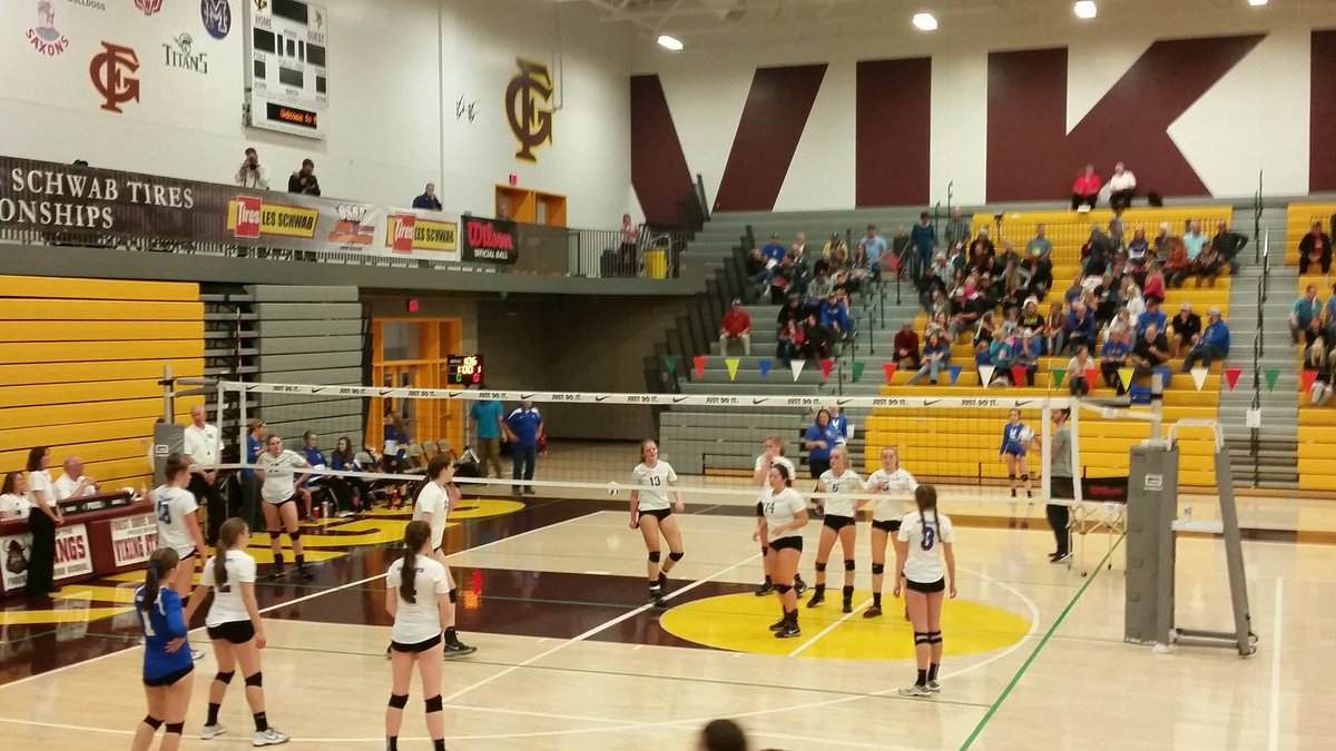 It's a joy to see so many members of our @_ValleyCatholic community at <a href="/OSAASports/">OSAA</a> state championships to cheer for <a href="/vcvaliants/">ValleyCatholicSports</a> volleyball!