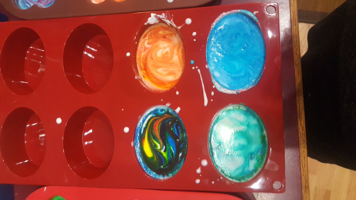 imacastle's tweet photo. made some soap with some fam! https://t.co/j9EK0rziz1