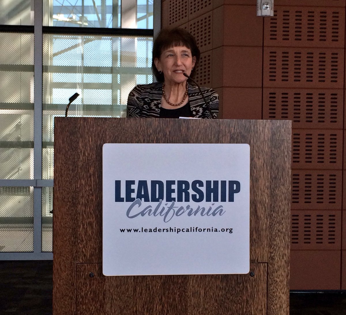 Nhu_SD's tweet photo. Inspired by the millennial panel from @SDPublicLibrary @SDChamber and @sdgirlscouts 🎉celebrating @LeadershipCalif 25th Anniversary #CIT2016 https://t.co/e0NNEgqM2S