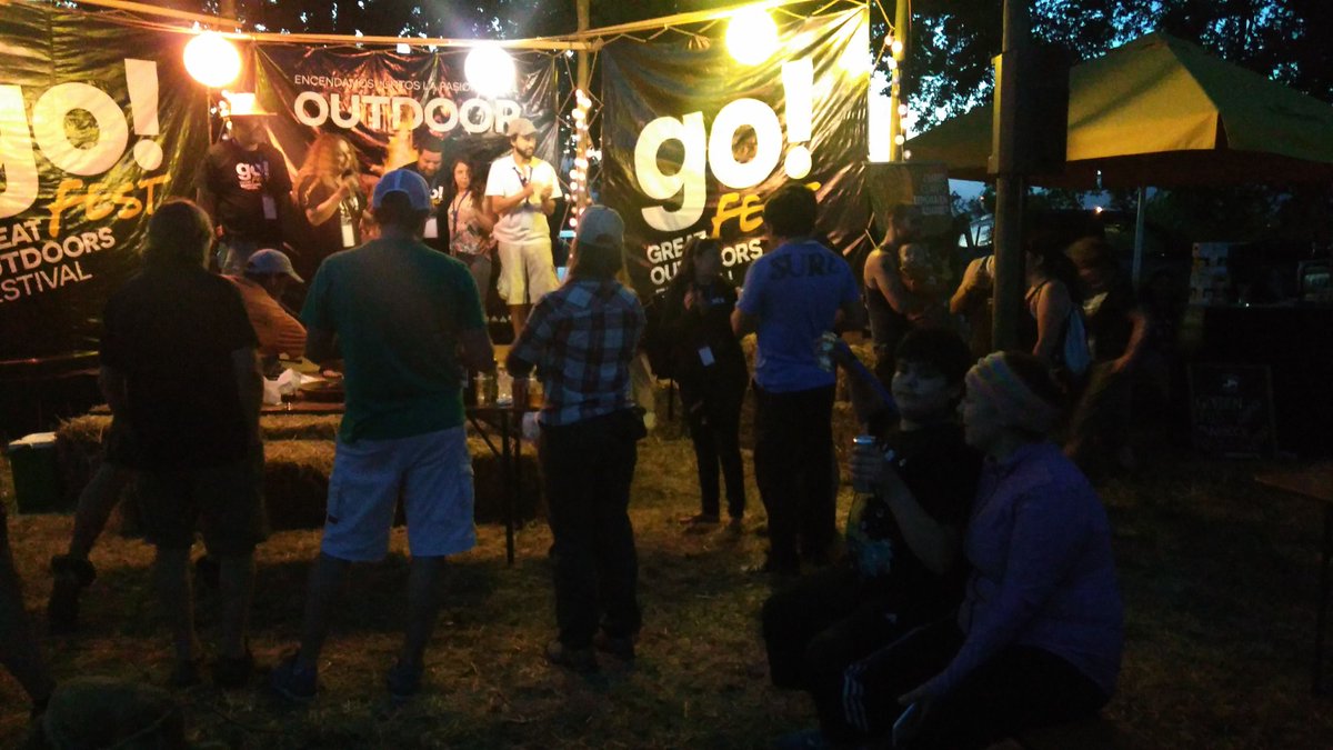 comic_food's tweet photo. #gofest2016 la mejor experiencia en camping y Outdoor @CerveceriaKross @mccalder1 @foodtrackercl .
Tremendo asado se pasó la producción https://t.co/l8yxLqL6Hq