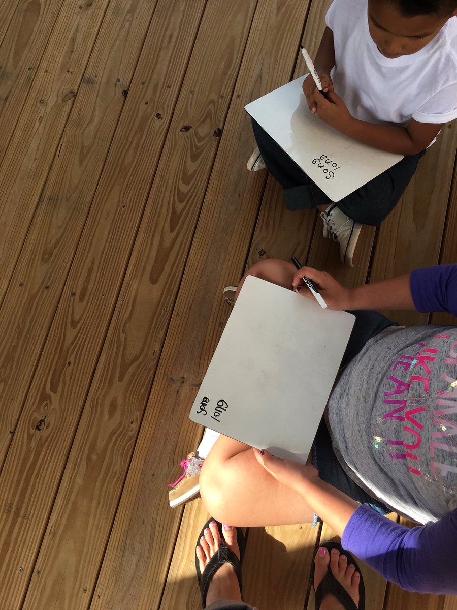 Julie Thaemar tweet media