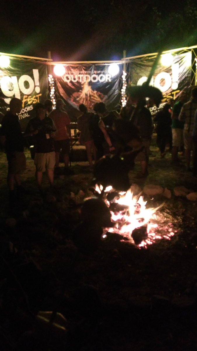 comic_food's tweet photo. Anticuchos a la @GOfestcl excelente evento #gofest2016 @foodtrackercl @CerveceriaKross @Pato_Cisternas @doncacotruck @hacedordehambre @ https://t.co/ji3n6HqURV