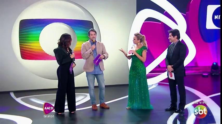 SBTonline's tweet image. Obrigada, @RedeGlobo! #TeletonBrasil2016 #FazerOBem #SomosTodosTeleton