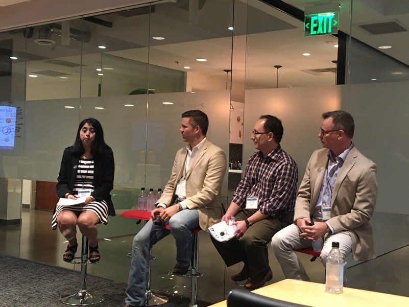 jmilkeschultz's tweet photo. Enjoying the SW Regional Retreat Friday event &amp; discussing the 7 big marketing problems in Phoenix! #amaregional https://t.co/vf5kl8pDMc