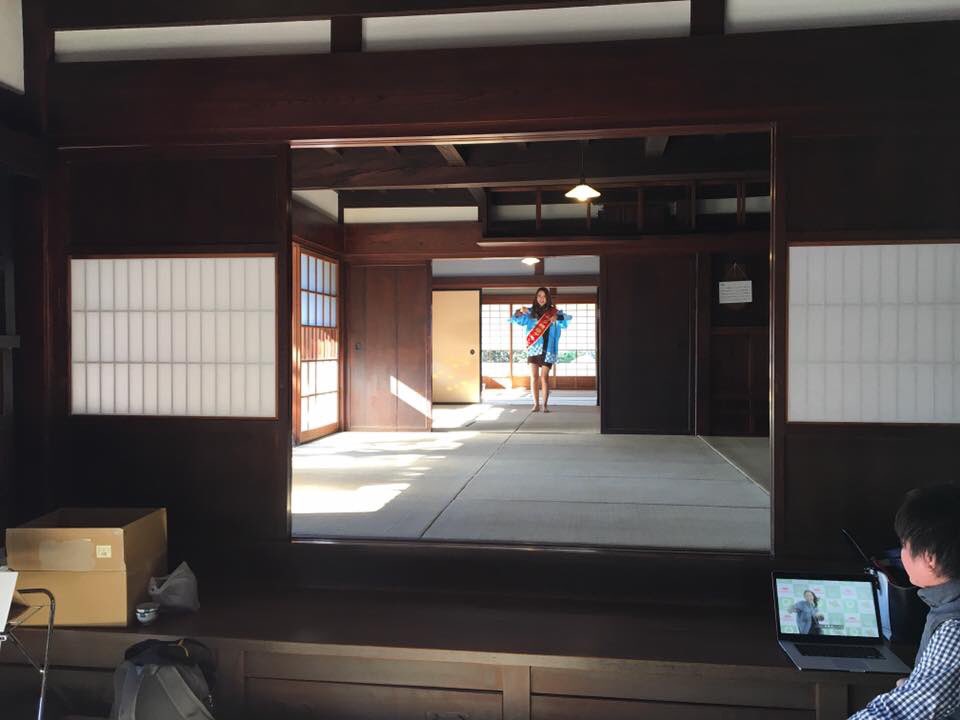 皆さんおはようございます🌾 昨日は福生のプロモーションビデオの撮影に参加させて頂きました！ なんと！年明け頃に渋谷の大画面に流されるそうです😳！ 眠そうなショットもあるので今から不安...。明日はインターナショナルフェアのパレードに参加させて頂きます❣️