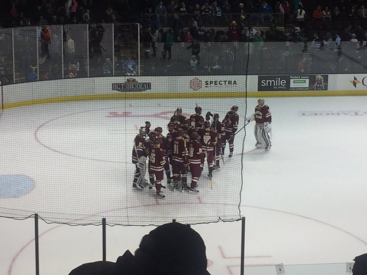 KristinaRex's tweet image. 6-1 eagles! #thisishoweedoit #notfootball