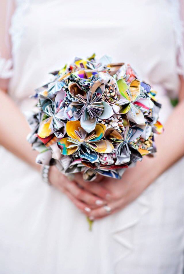 @MyEcoFlower where were you in 2012?  I made this one for our wedding, love that I still have it. 💐Congrats on your deal! #EcoFlower