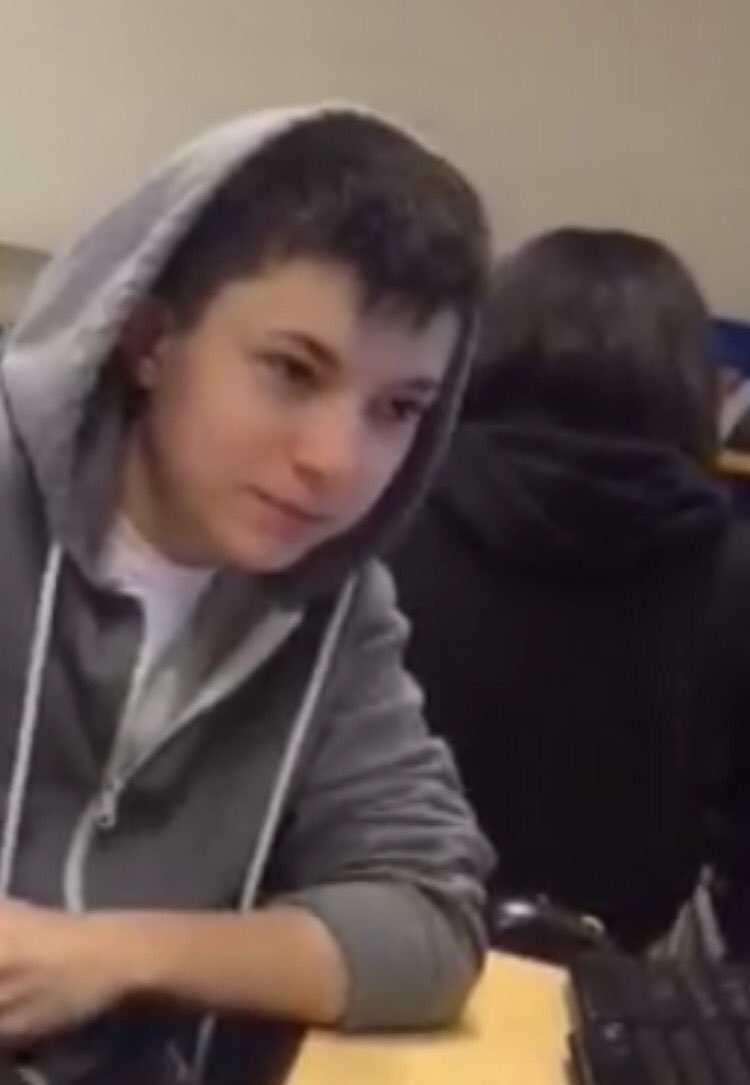 itsSamCollins's tweet image. 3 yrs ago vs. today, tf was i doing in 2013 hahhaa