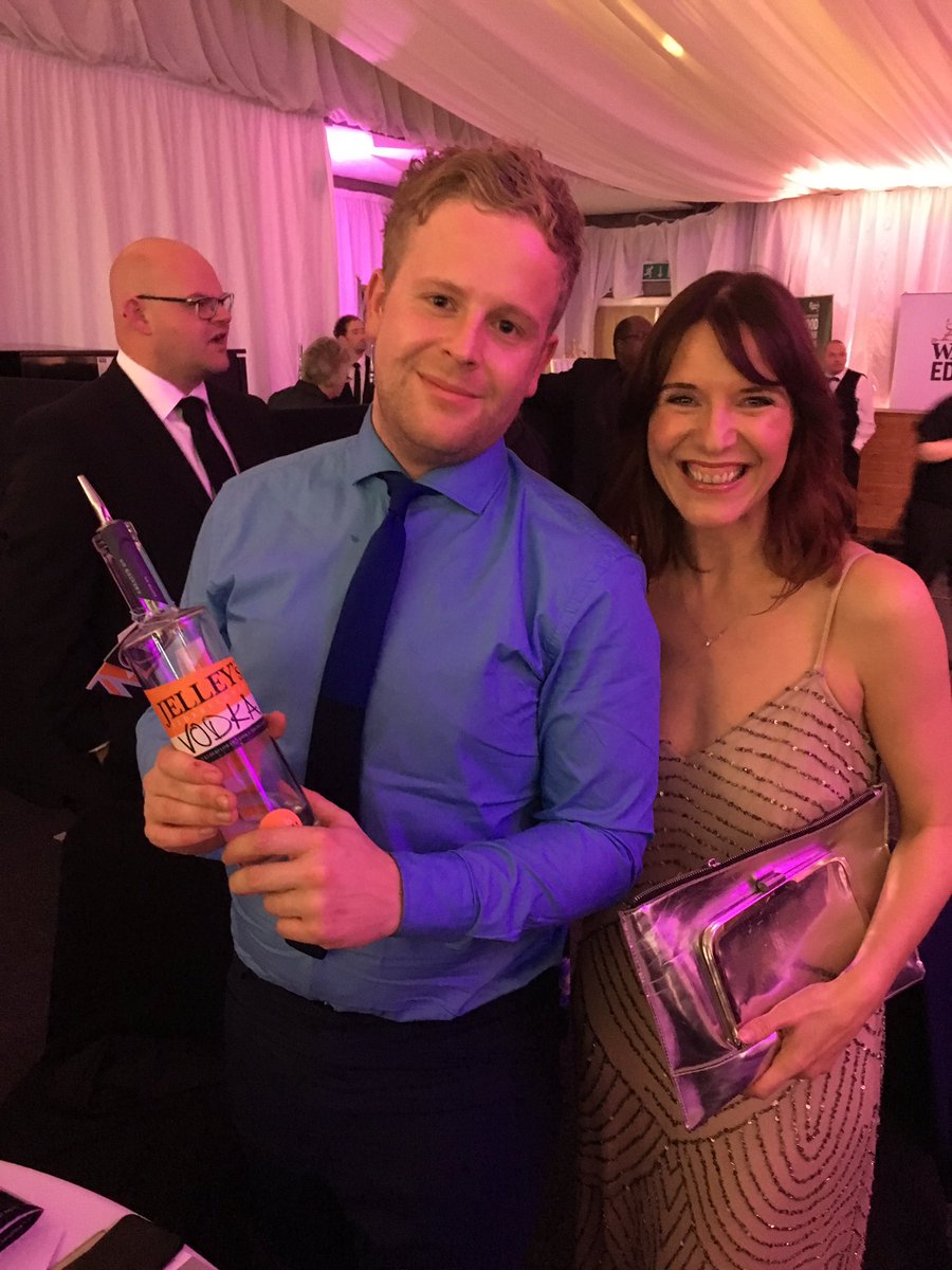 muddynorleicrut's tweet photo. Northants Chef of the Year, Mr Jelly &amp; Ms Muddy, what a county! @foodawardsHQ #NFADA16 @Jelleys_vodka @185WatlingSt 
https://t.co/NYujaCdwYY https://t.co/CsMvtPq206
