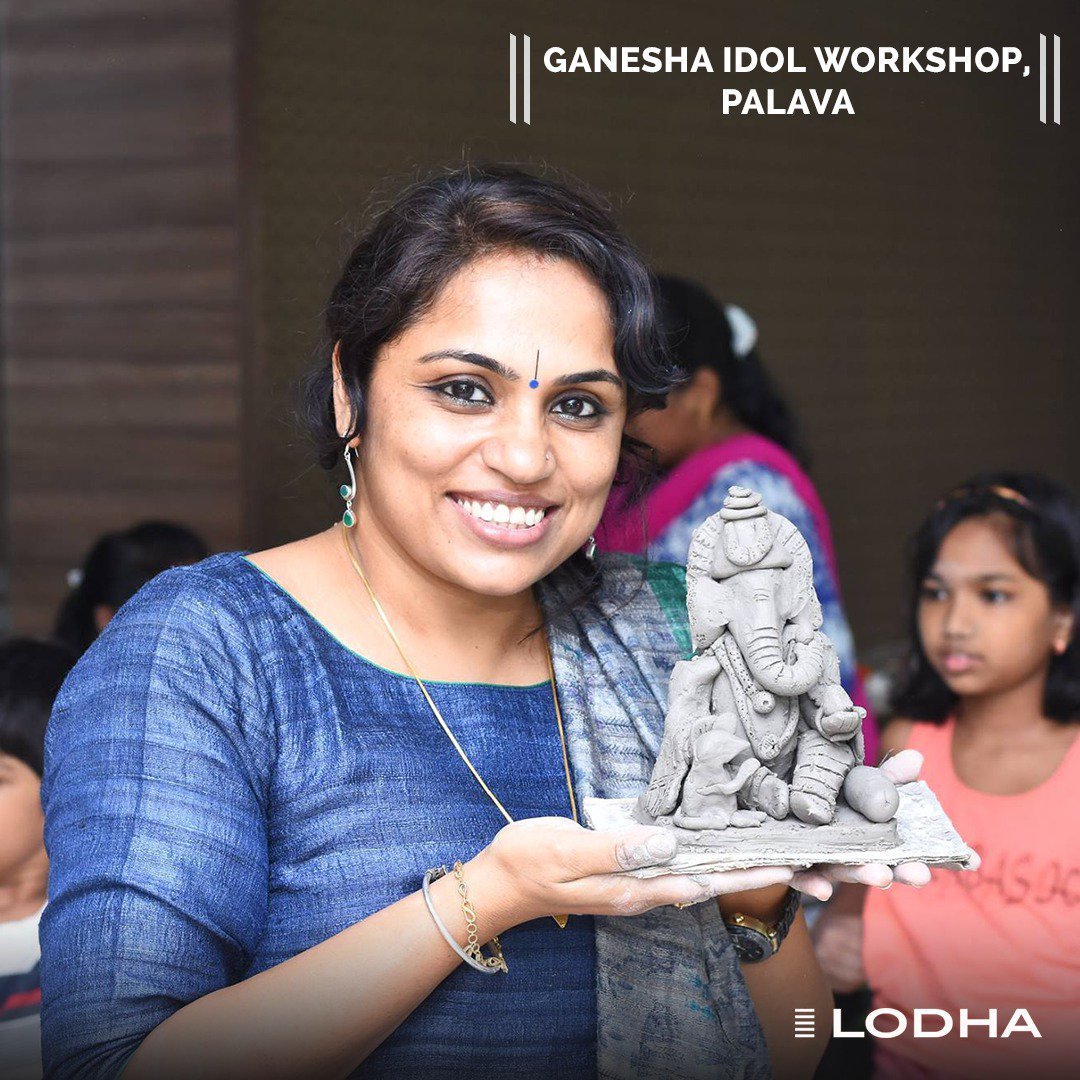 Lodha's tweet photo. We believe that bringing you closer to your beliefs brings us closer to #BuildingABetterLife. #DivinityAtHome https://t.co/06BWPsVYNR