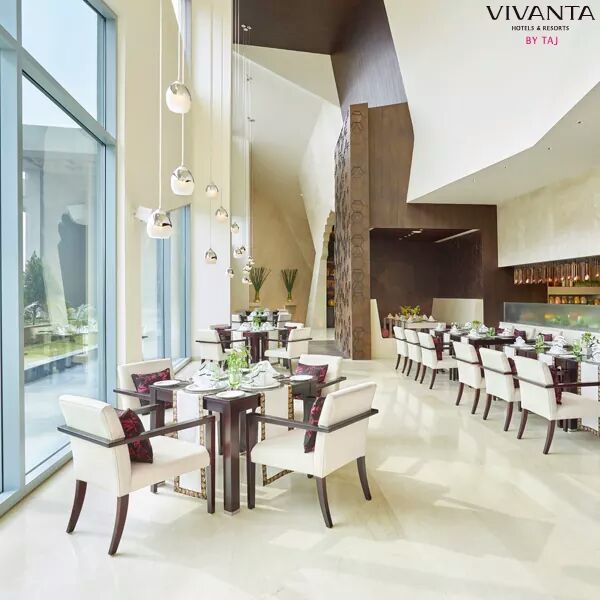 VivantaHotels's tweet photo. The power of five!
Enjoy the historic flavours of the 5 river cuisine at Indus Express, #Dwarka: https://t.co/do0AvqoqU5 https://t.co/fVFbHqbzan